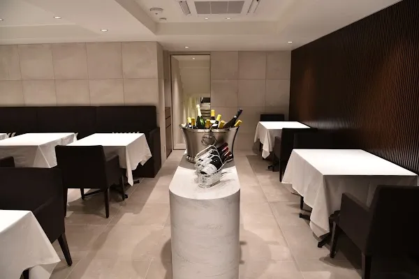 Takumi — French restaurant in Tokyo