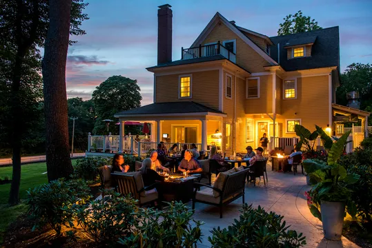 Tavern at Chapman Cottage — American restaurant in York Harbor