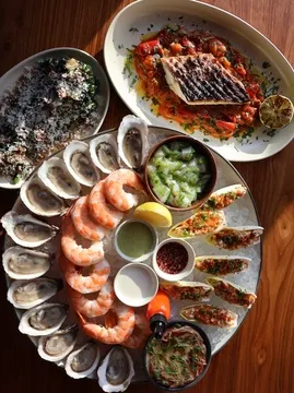 Tesiny — Raw Bar restaurant in Philadelphia