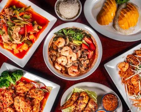 Thai Taste & R+D Bar — Thai restaurant in Charlotte