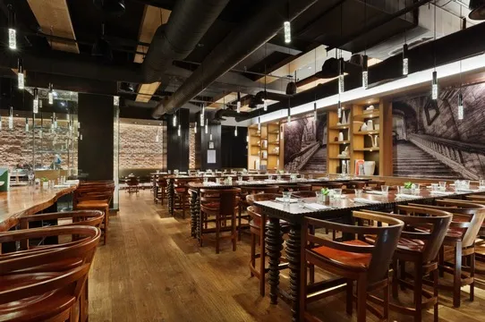The Bar Downstairs & Kitchen — Gastropub restaurant in New York
