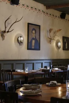 The Barrow House — American restaurant in North Jersey