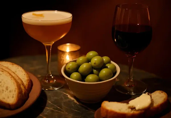 The Black Book — Bar restaurant in London
