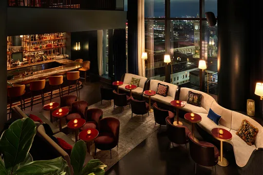 The Blind Duck — Cocktail Bar restaurant in Boston