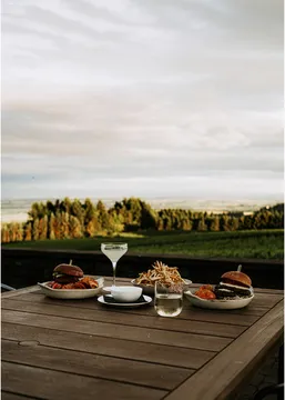 The Cellar at Black Walnut Inn & Vineyard — American restaurant in Dundee