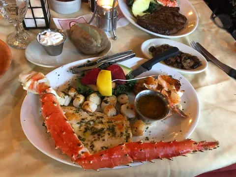 The Clipper Inn — Mediterranean restaurant in Clayton