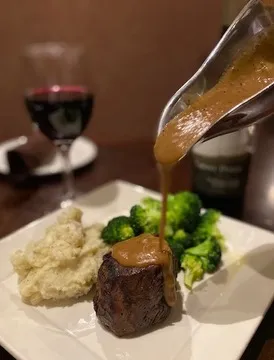 The Colonial Grille — American restaurant in Gardner