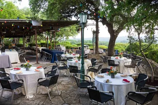 The County Line on the Hill — BBQ restaurant in Austin