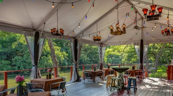 The County Line on the Lake — BBQ restaurant in Austin