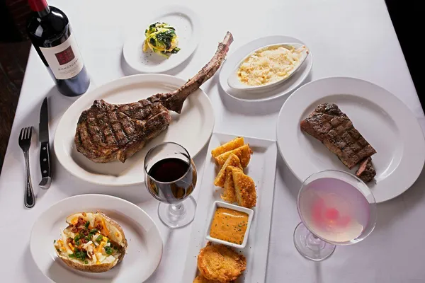 The Crossing Steakhouse — Steakhouse restaurant in Norcross