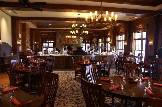 The Dining Room at Brasstown Valley Resort — American restaurant in Young Harris