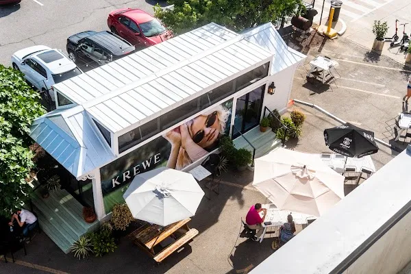 The Dome / Hi-Lawn — American restaurant in Washington D.C.