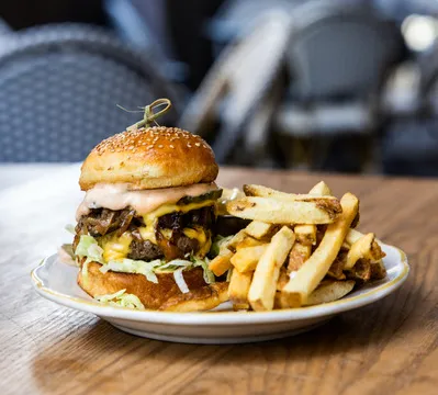 The Essential — American restaurant in Birmingham