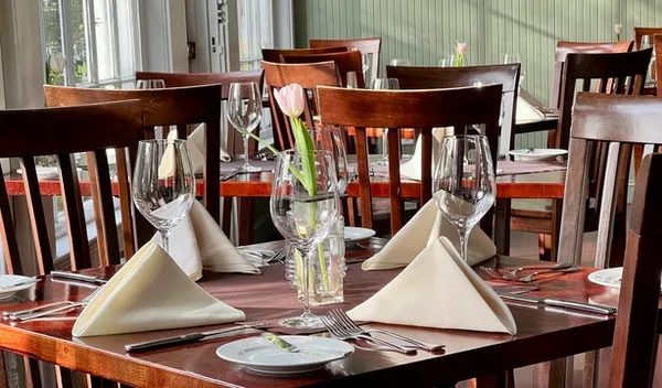 The Glass Onion — Contemporary American restaurant in Falmouth