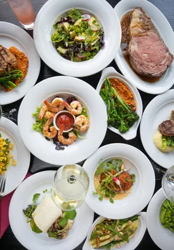 The Golden Bull — Steakhouse restaurant in Los Angeles