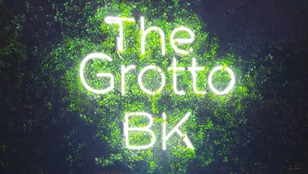 The Grotto — Caribbean restaurant in New York