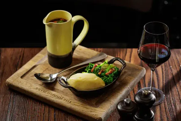 The Jugged Hare — British, Gastropub, Pre-Theatre restaurant in London
