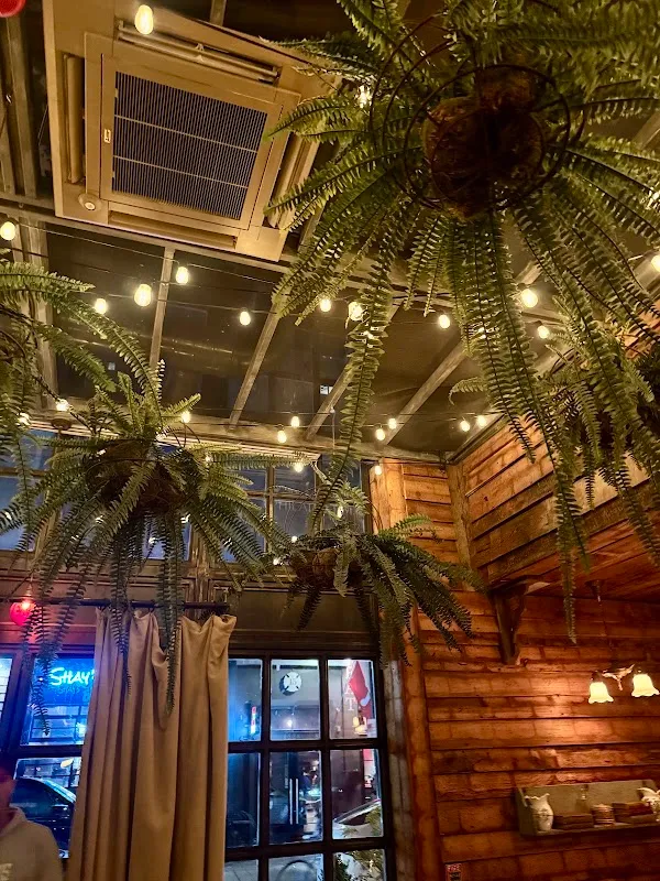 The Lesieur — Steakhouse restaurant in Philadelphia