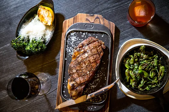 The Lodge Kitchen — American restaurant in Sunriver