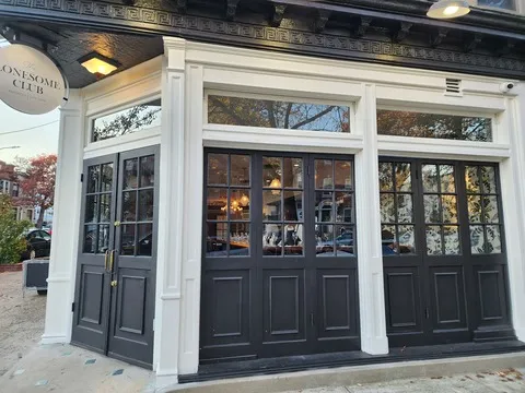 The Lonesome Club — Gastropub restaurant in New York