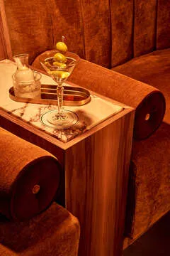 The Mulberry — Cocktail Bar restaurant in New York
