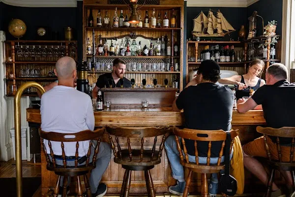 The Narrows Public House — Canadian restaurant in Halifax
