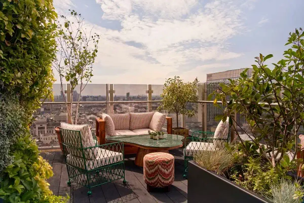 The Nest — Al Fresco, Bar, International restaurant in London