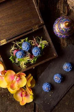 The Nuaa Table — Thai restaurant in New York