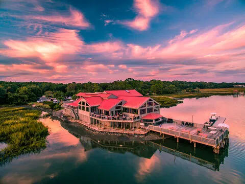 The Old Oyster Factory — Seafood restaurant in Hilton Head Island