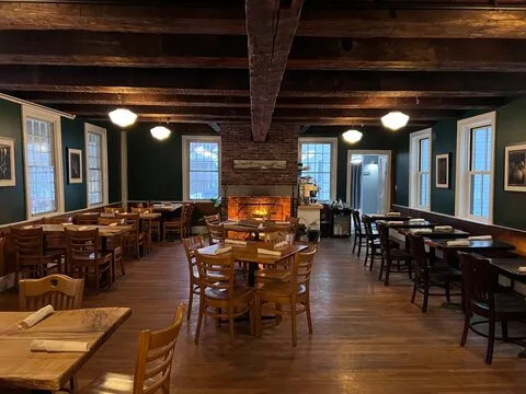 The Putney Diner — New American restaurant in Putney