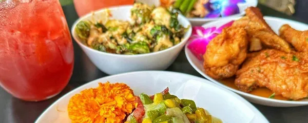 The Soulfood Lounge 1 ( Westside ) — Soul Food restaurant in Chicago