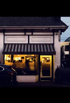 The Stables at Belmont — New American restaurant in Richmond