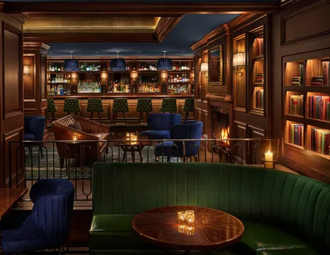 The Street Bar — American restaurant in Boston