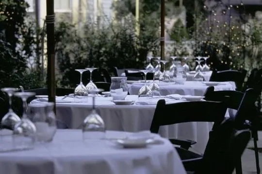 The Sweet Life — American restaurant in Martha's Vineyard