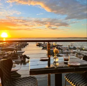 The Swine Bar — Seafood restaurant in Wildwood