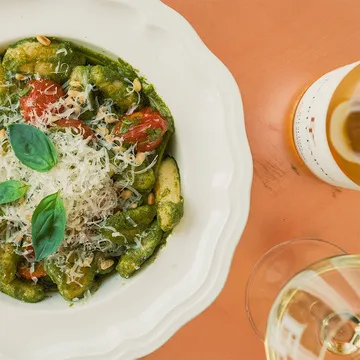 The Table — Farm to Table restaurant in Minnetrista