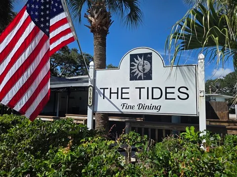 The Tides — New American restaurant in Vero Beach