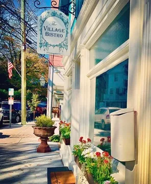 The Village Bistro — New American restaurant in Chester