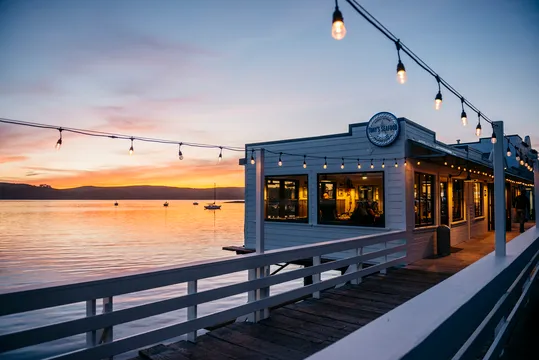 Tony's Seafood by Hog Island Oyster Co. — American restaurant in Marin County