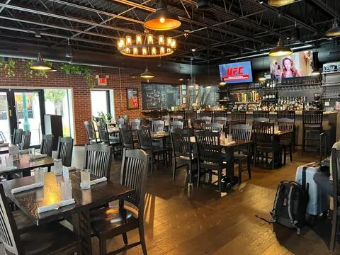 Topside Tavern — New American restaurant in Philadelphia
