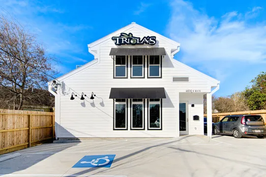Triola's Kitchen — Italian restaurant in Houston