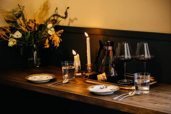Troubadour Bread & Bistro — French - American restaurant in Healdsburg