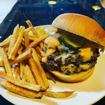 Troubles End Brewing — American restaurant in Collegeville