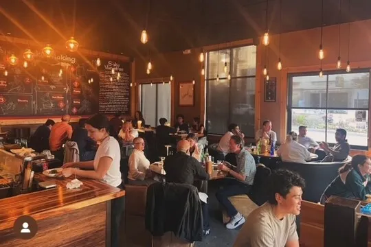 Tsunami - Panhandle — Japanese restaurant in San Francisco