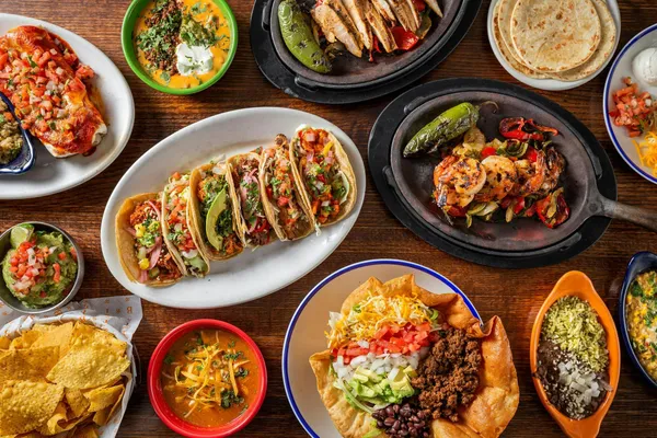 Tuco and Blondie — Mexican restaurant in Chicago