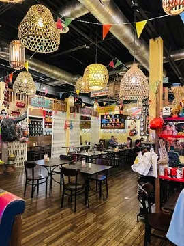 Tum Pok Pok — Thai restaurant in Chamblee