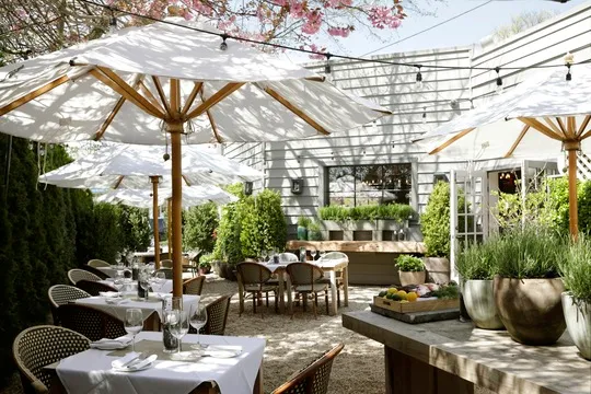 Tutto il Giorno Southampton — Italian restaurant in Hamptons