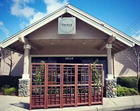 Twelve 28 Kitchen — American restaurant in Penn Valley