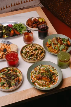 Two Hommés — West African restaurant in Inglewood