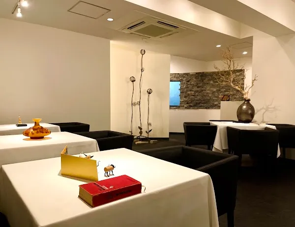 UEHARA — French restaurant in Naha